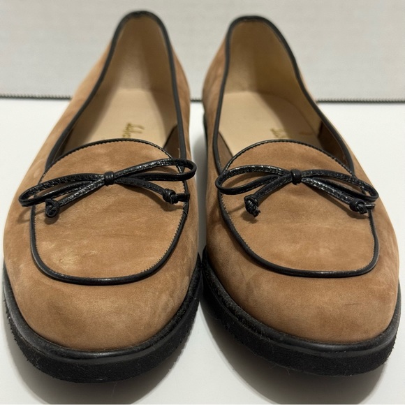 RARE Vintage Salvatore Ferragamo Boutique Tan Slip-On Loafers EUC - Picture 3 of 9
